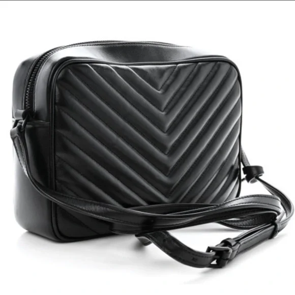 Yves Saint Laurent Lou Mattelassé Medium Camera Bag w/ Tassels - Picture 9 of 9